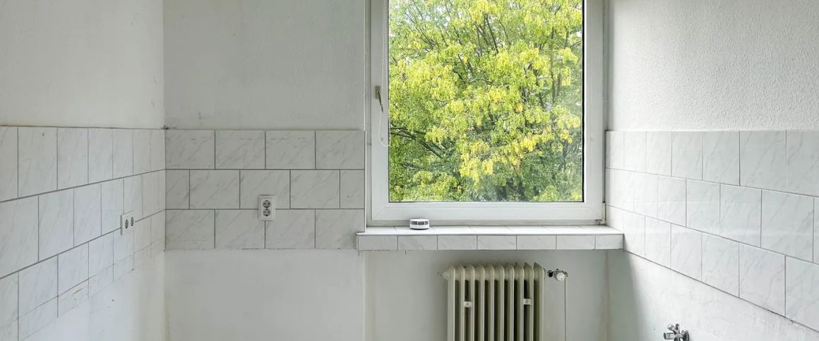 Ein Platz um sich wohlzufühlen: Gemütliche 3-Zimmer-Wohnung mit zwei Loggien und grüner Aussicht - Photo 1