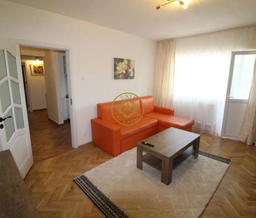 Inchiriez apartament 3 camere in Hunedoara, Central-Bd. Dacia, 60mp - Photo 3