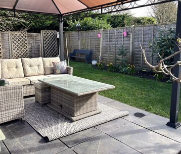 Rapleys Field, Woking, Surrey, GU24 - Photo 6