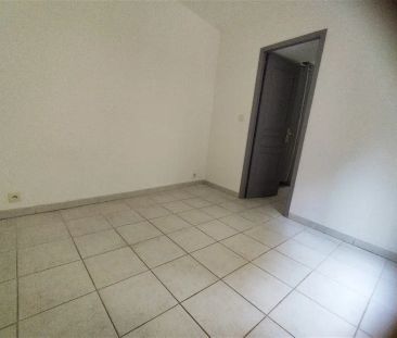 Location appartement 2 pièces - 39m² à Cavaillon (84300) - Photo 3