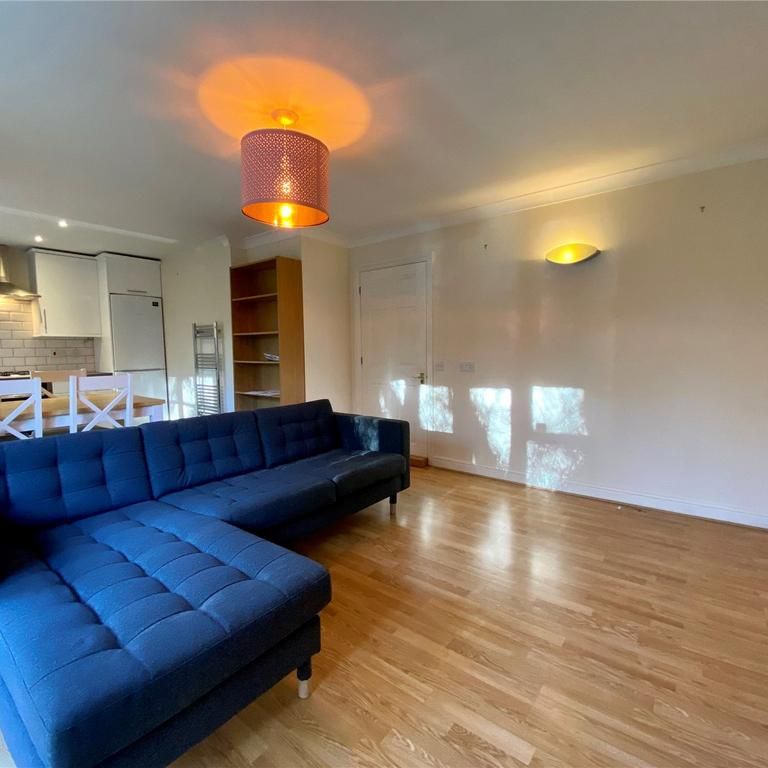 2 bedroom apartment to rent - Photo 1