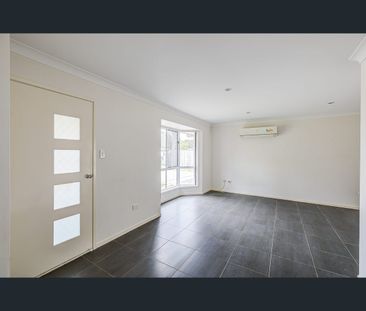 35 Byng Road, Birkdale, Qld 4159 - Photo 4