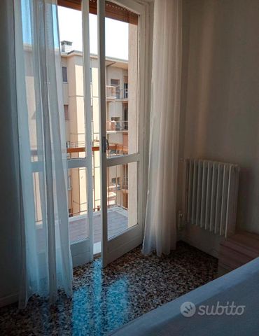 Stanza singola con balcone a Monza - Photo 2