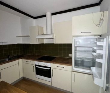 HIT! GÜNSTIG,FREUNDLICH, BEQUEME 2 ZIMMER WOHNUNG IM ZENTRUM ! - Foto 2