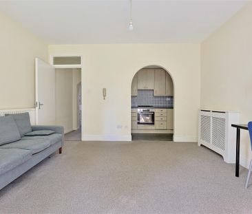 1 bedroom Flat to rent in Osborne Avenue, Jesmond, Newcastle Upon T... - Photo 1