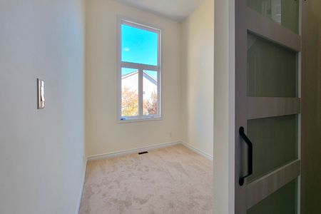 For Lease - 172 Parkrose Private, Orleans - Cumberland and Area, Ontario - Photo 5