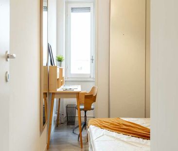 Via Gaetano Braga, Milan, Lombardy 20125 - Photo 4