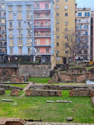 Διαμέρισμα για ενοικίαση Πλατεία Ναυαρίνου (Κέντρο Θεσσαλονίκης) - Photo 2