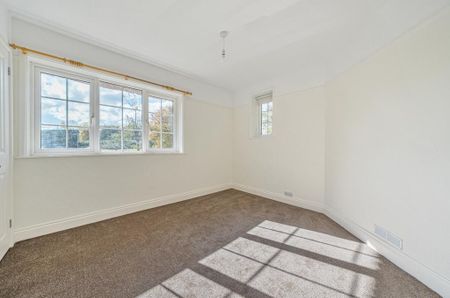 3 bedroom detached house to rent - Photo 5