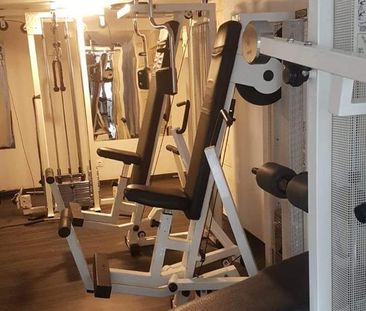 1-Zimmer-Wohnung mit Fitnessraum - Foto 1