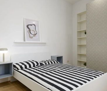 Viale Francesco Redi, Florence, Tuscany 50144 - Photo 6