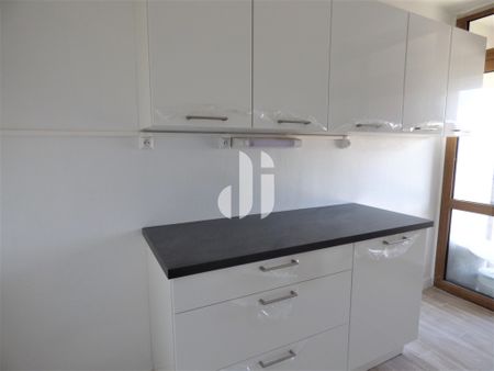 Location Appartement 6 pièces 122m² GRADIGNAN 33170 - Photo 4