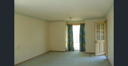 Ideal Location - Photo 4