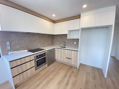 Modern Brand-New Townhouse – Prime Otahuhu Location - Photo 5