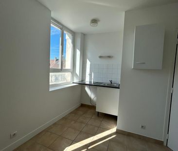 Location Appartement 1 pièce 20m² MELUN 77000 - Photo 1