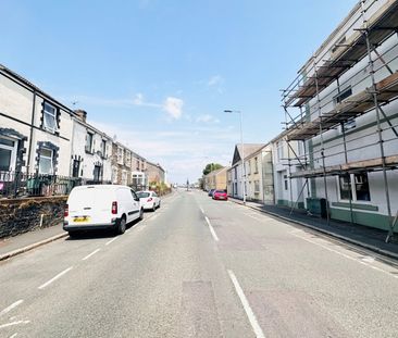 Neath Road, Plasmarl, SWANSEA - Photo 1