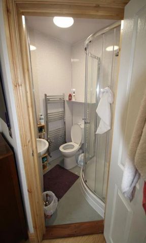 3 bedroom house share to rent - Photo 4