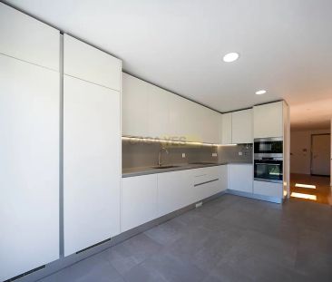 House T4 in Oeiras e São Julião da Barra, Paço de Arcos e Caxias, Oeiras - Foto 4