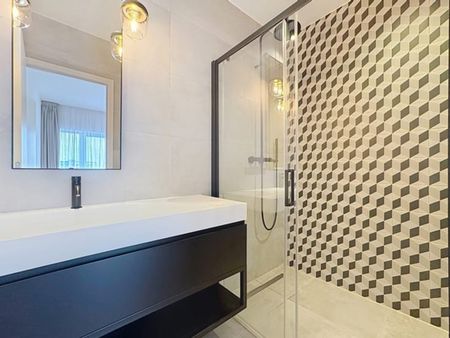 Appartement te huur - Foto 3