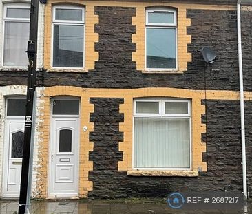 3 bedroom terraced house to rent - Photo 3