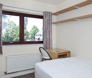 17 St Hilda's Mews - Photo 5