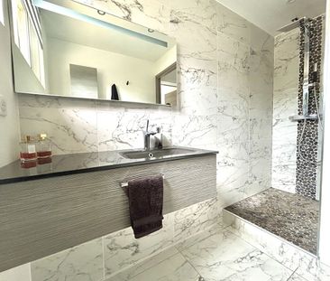 Appartement meublé à louer secteur Plan de Campagne T3 pièces 63.46... - Photo 6