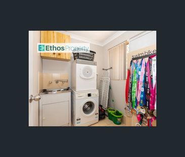 2/12 Brosnan Street, Dianella, WA 6059 - Photo 5
