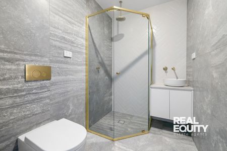 2/165 Epsom Road, Chipping Norton NSW 2170 - Townhouse For Rent | Domain - Photo 5