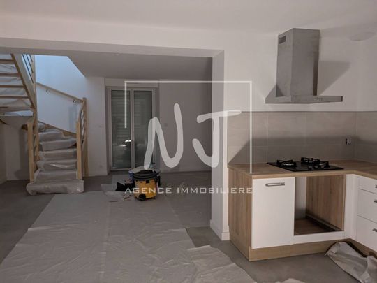 APPARTEMENT A LOUER TRELAZE 49800 TYPE 3 EN DUPLEX AVEC JARDIN - Photo 1