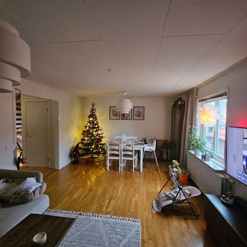 3:a Sparbanskgatan 2F, Lidköping - Foto 1