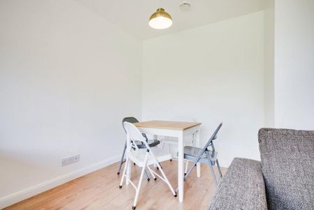 4 bedroom house to rent - Photo 4