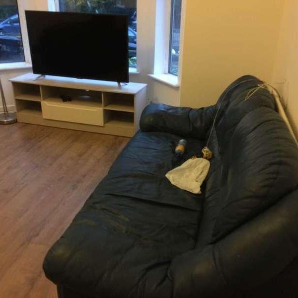 Victoria Road, Fallowfield, M14 - Photo 1