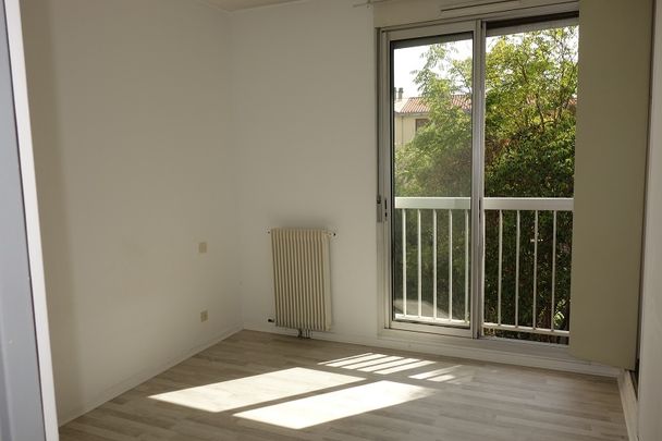 Location - Appartement T3 de 56 m² avec balcon/terrasse, cave et garage - Photo 1