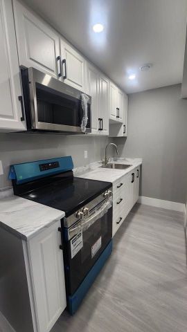 For Lease - 1972 CHERRYWOOD Trail, London North, Ontario - Photo 2