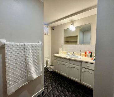 For Lease - 71 Brougham Drive Unit# Bsmt, Vaughan, Ontario - Photo 3