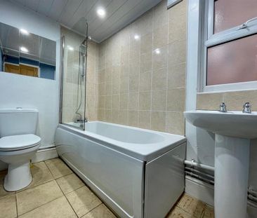 2 bedroom detached house to rent - Photo 3