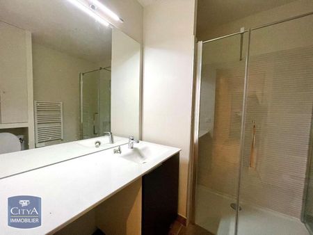 Location Appartement 2 pièces 42m² NARBONNE 11100 - Photo 3