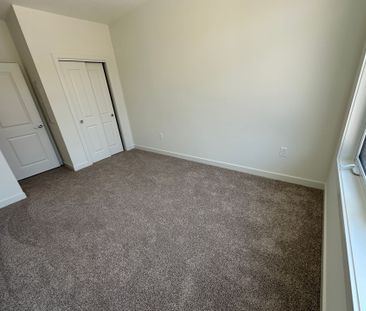 For Lease - 824 Woolwich Street Unit# 122, Guelph, Ontario - Photo 4