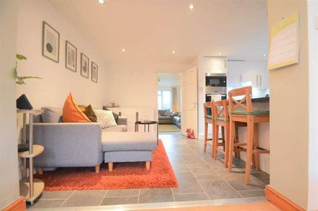 Millfield Drive, Cowbridge, CF71 - Photo 5