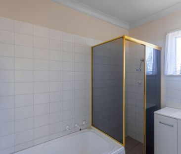 3 Bedroom Home on Hazel Grove! - Photo 6