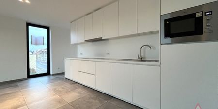 Appartement te huur in Zonnebeke voor € 750 met 1 slaapkamer - Photo 4
