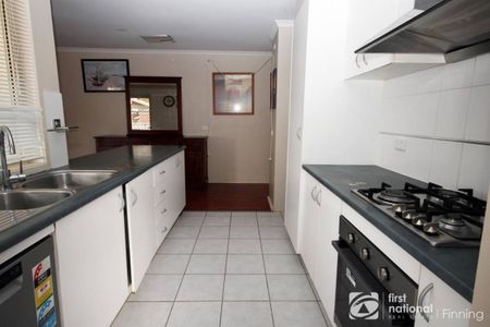 Great family home - Photo 4