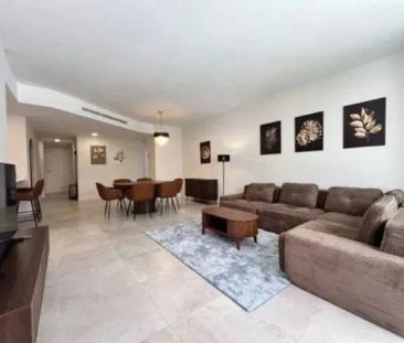 Piso en alquiler en Selwo - Foto 1