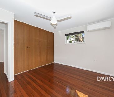 12 BEAUFORT ST - Photo 2