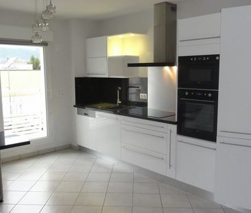 Location Appartement 2 pièces 40m² DOMENE 38420 - Photo 3