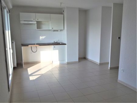 Location Appartement 3 pièces 56m² TOULOUSE 31500 - Photo 2