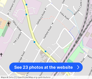 5 bedroom house - Photo 1