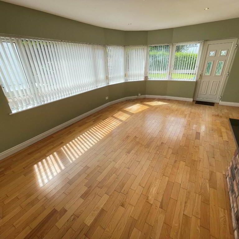 38 Demesne Road, Holywood, BT18 9NB - Photo 1