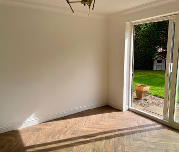 5 bedroom detached to let - Photo 4