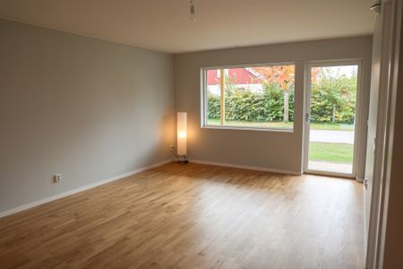 Järnvägsgatan 2 B, Löberöd - Foto 2